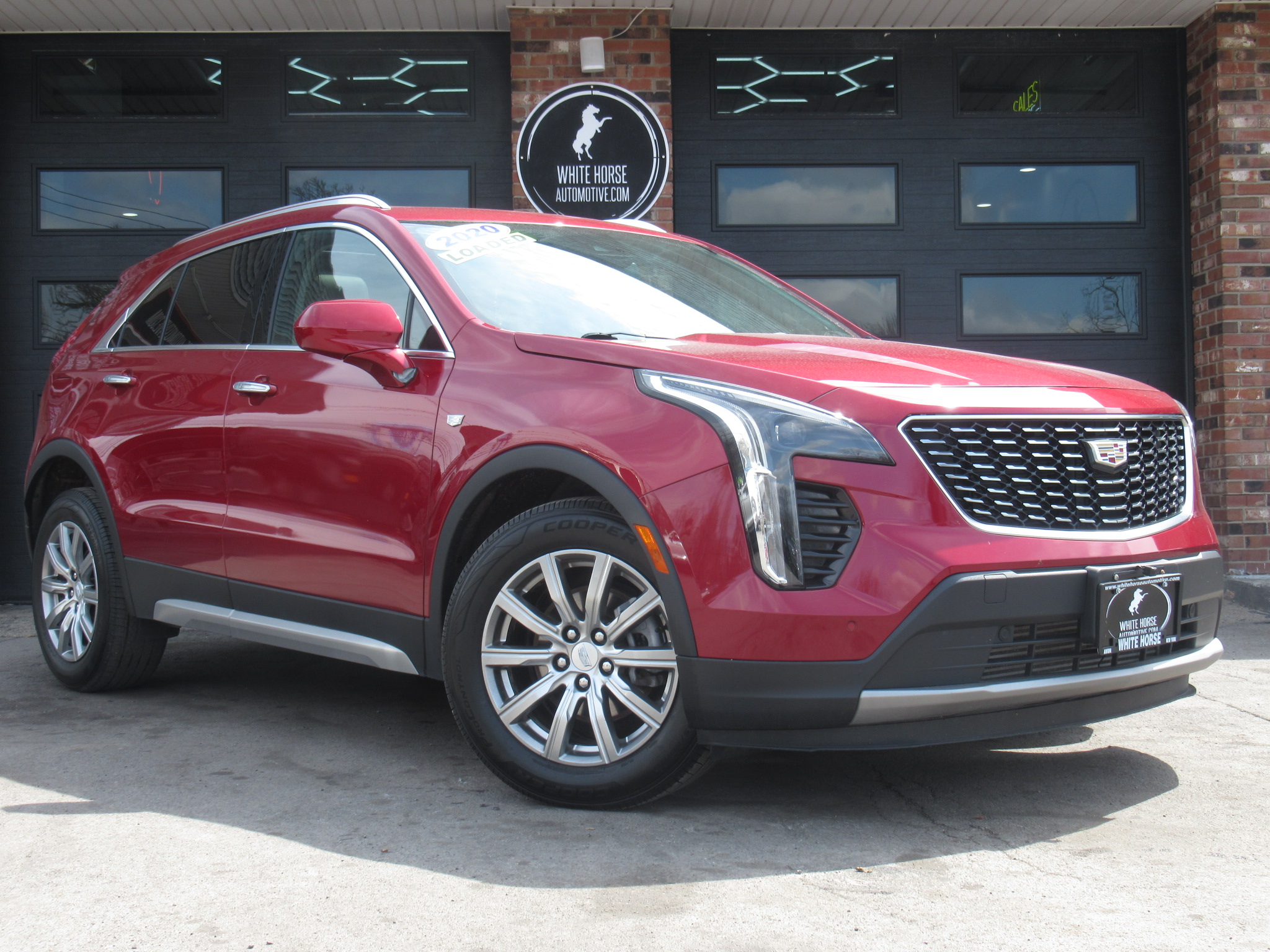 2020 Cadillac XT4 Premium Luxury