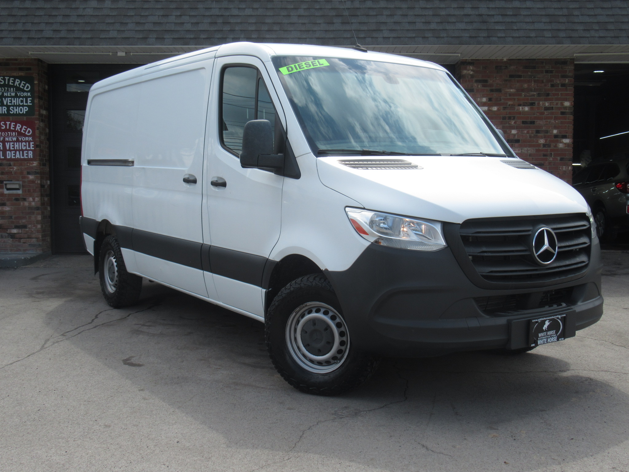 2019 Mercedes-Benz Sprinter 2500 144 WB's photo