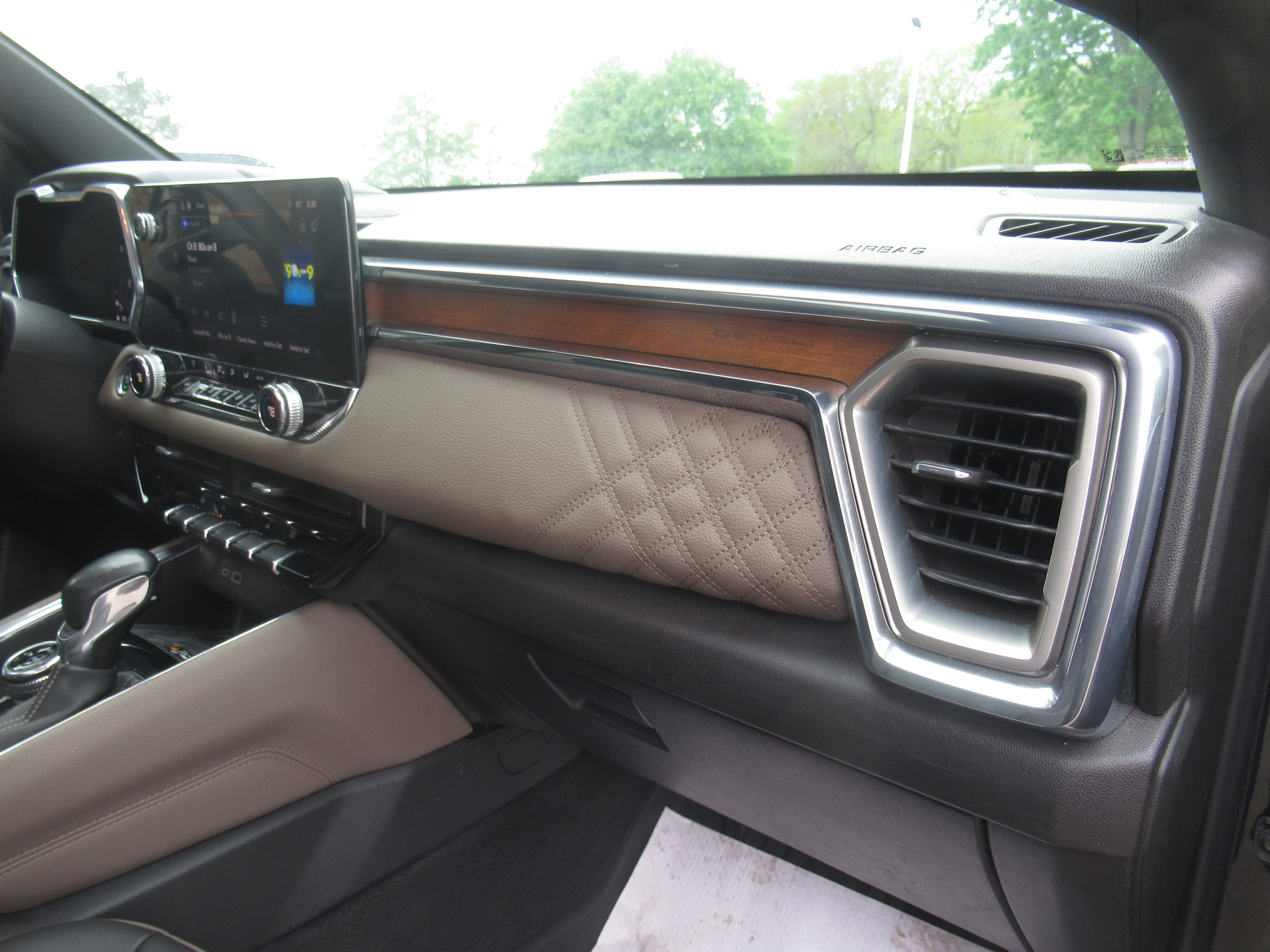 2023 GMC Canyon Denali - Photo 7