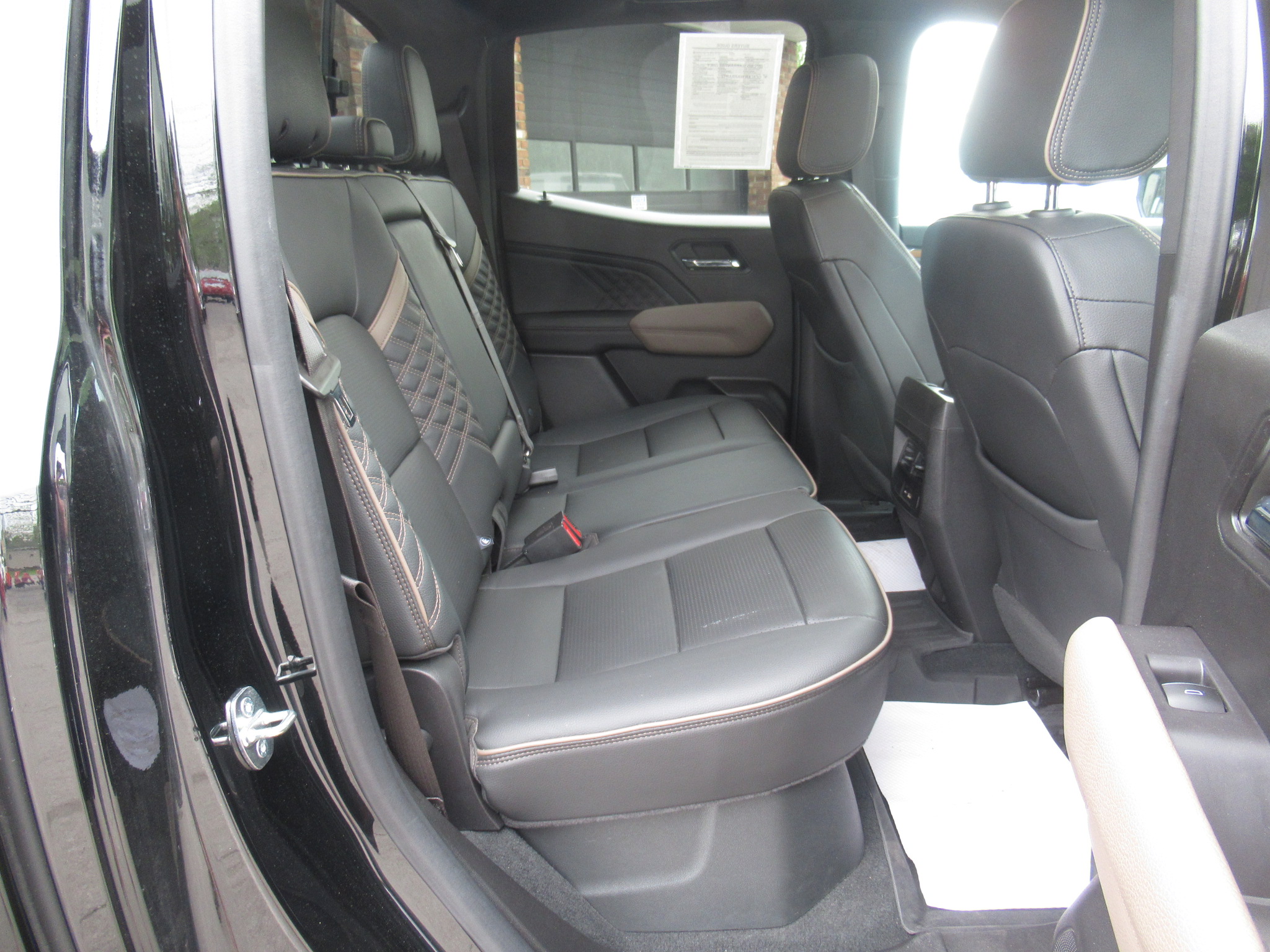 2023 GMC Canyon Denali - Photo 9