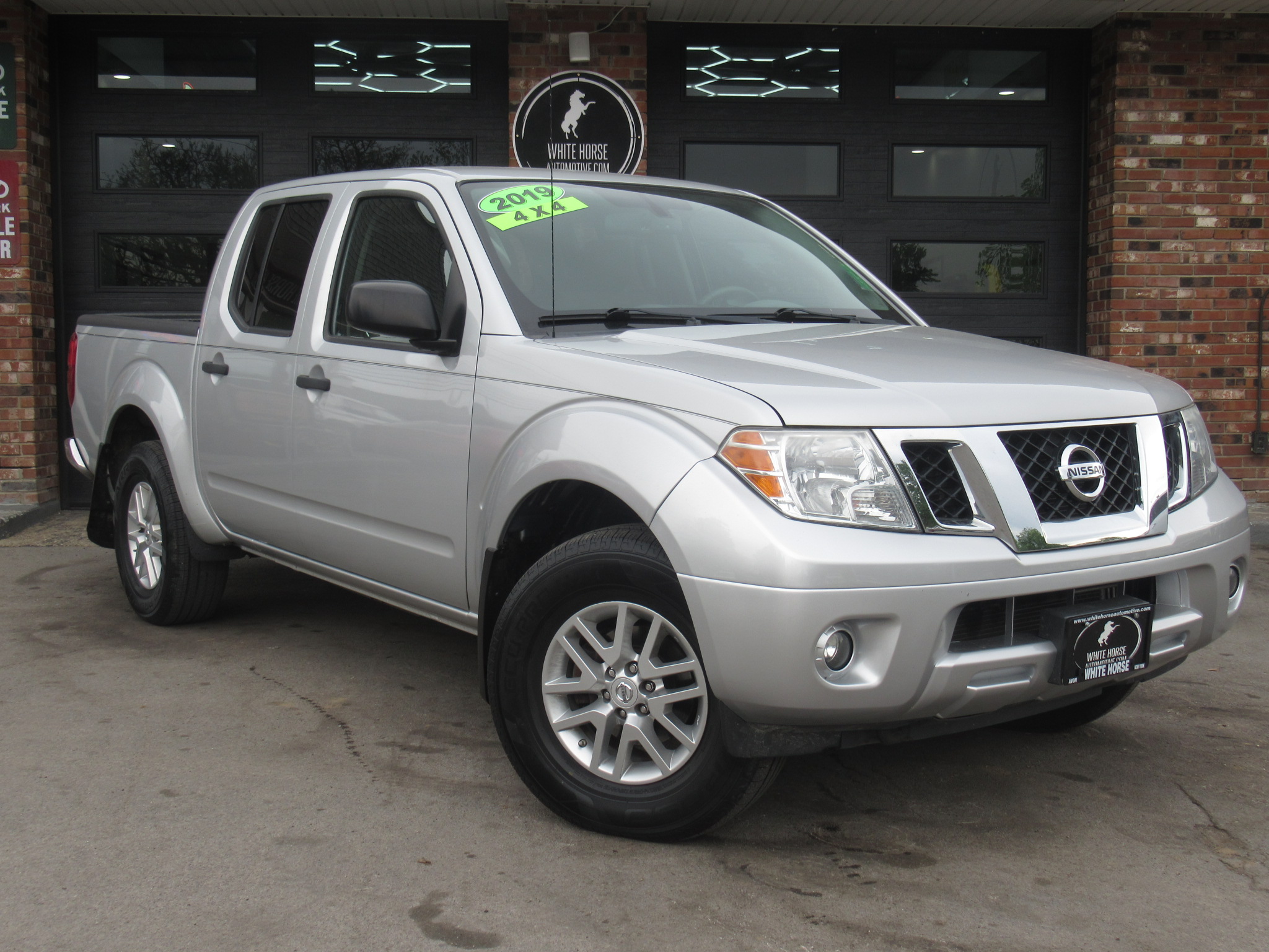 2019 Nissan Frontier 4.0 SV Crew Cab 4X4 AT SWB's photo