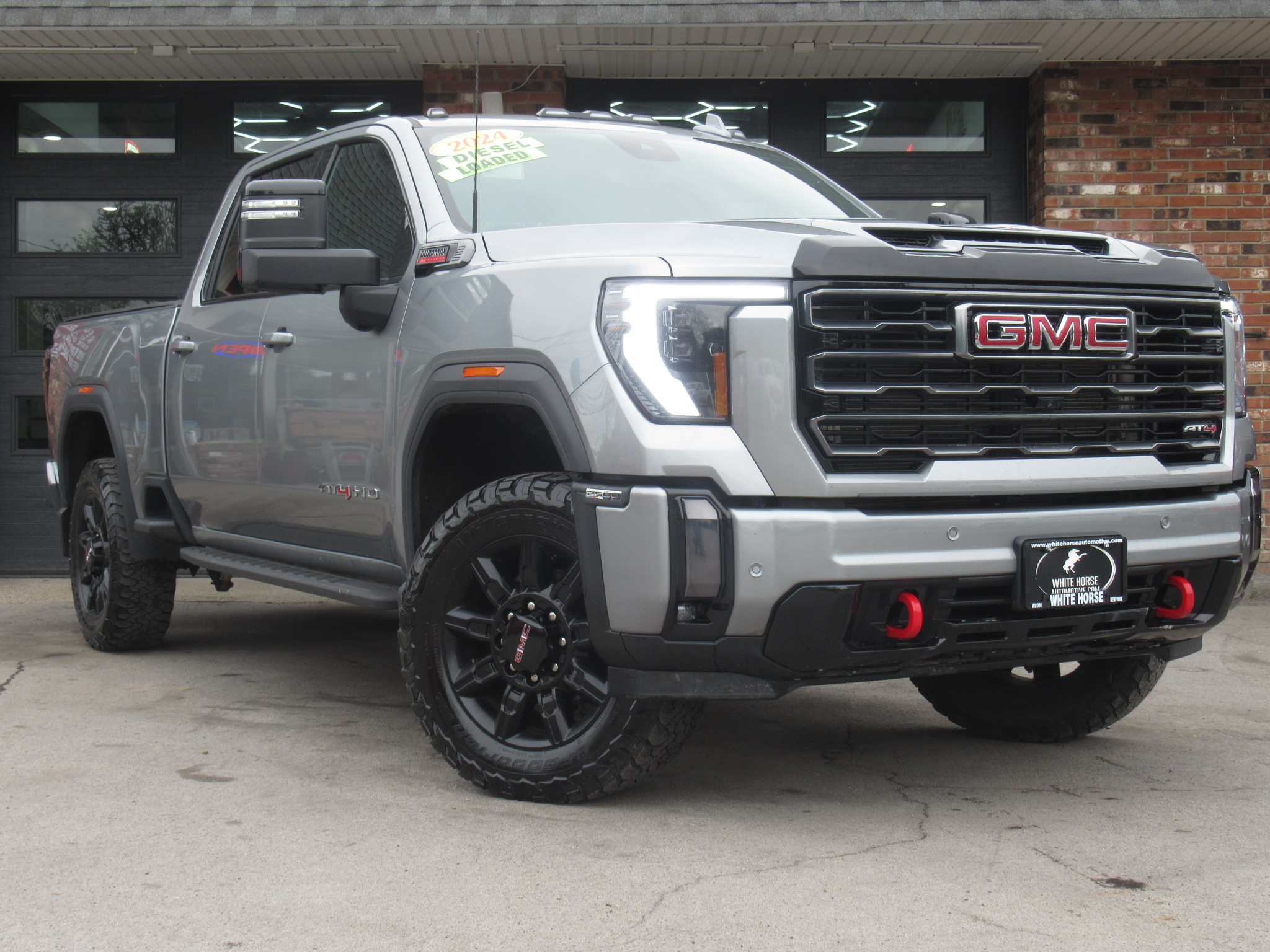 2024 GMC Sierra 4WD Crew Cab Standard Box AT4's photo