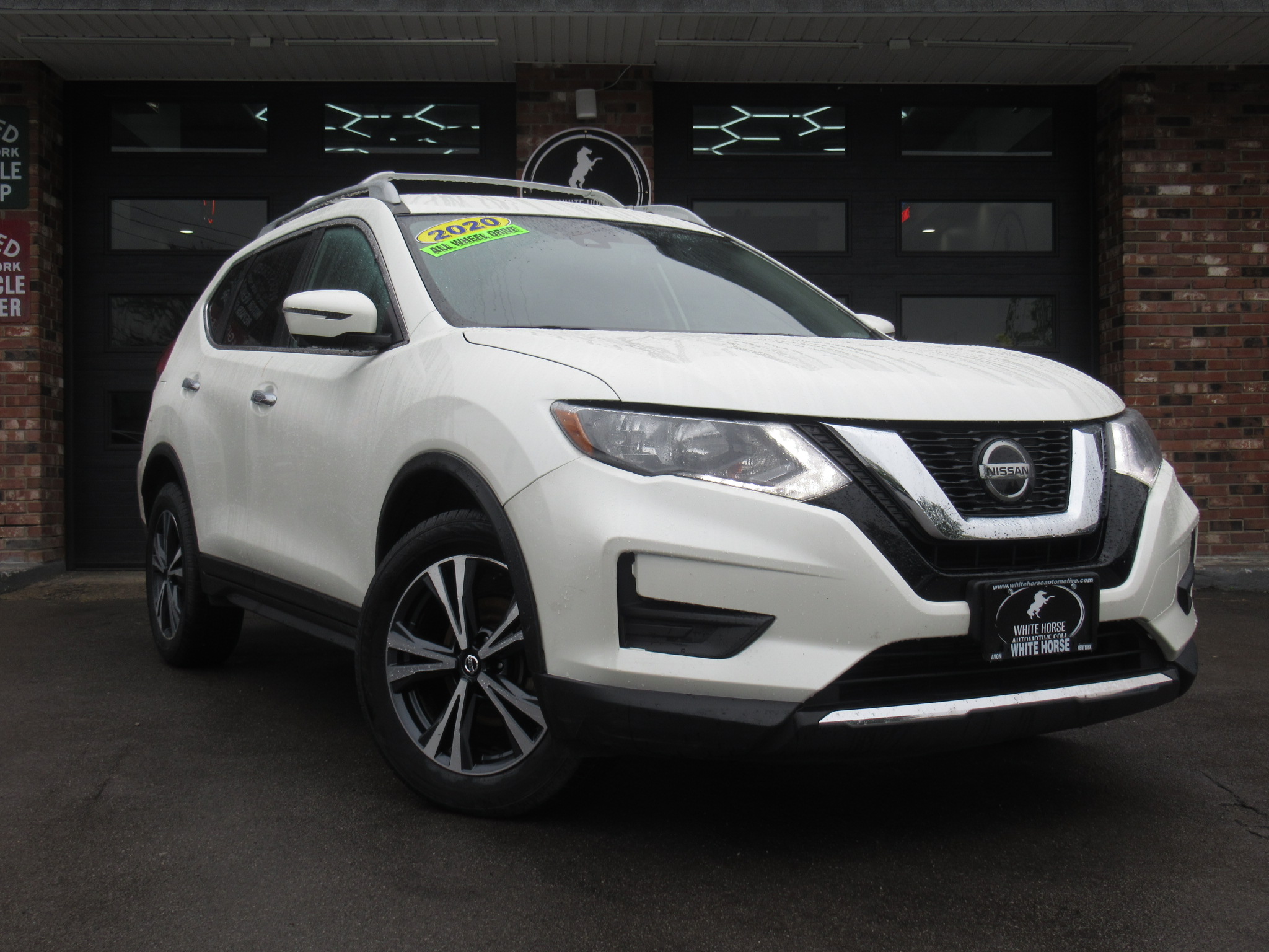 2020 Nissan Rogue SV AWD's photo