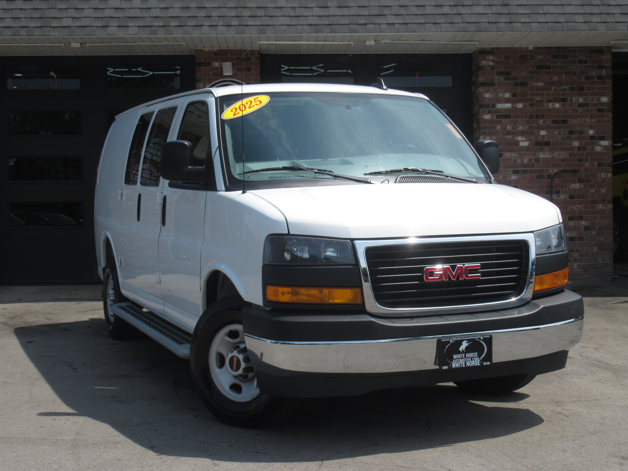 2025 GMC Savana Cargo